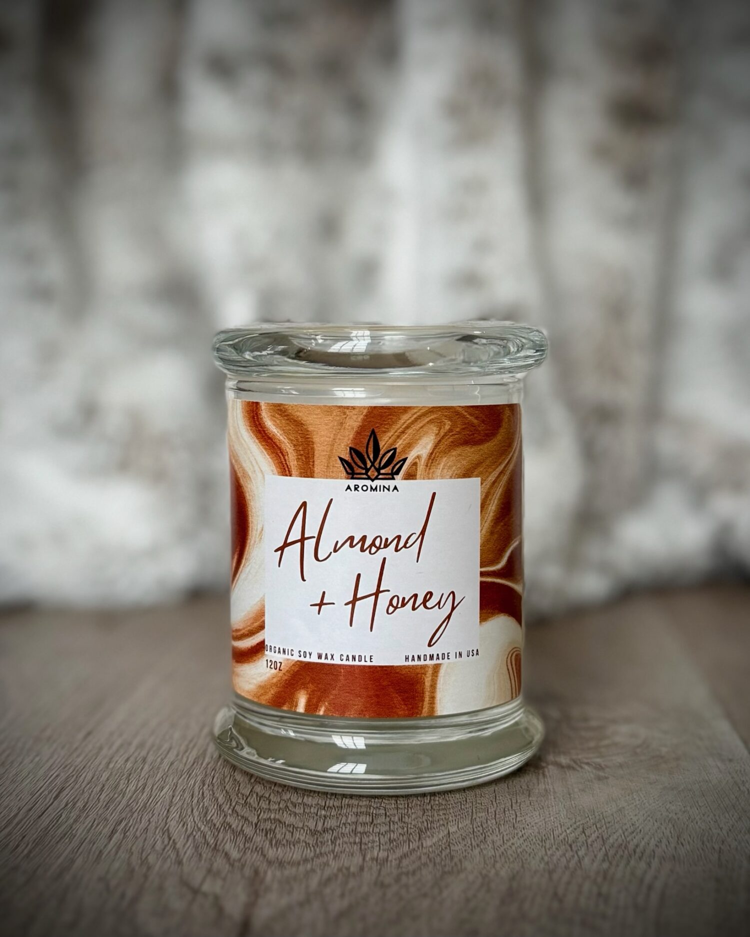 🕯️ Almond Honey Candle – 12 oz of Sweet, Creamy Comfort